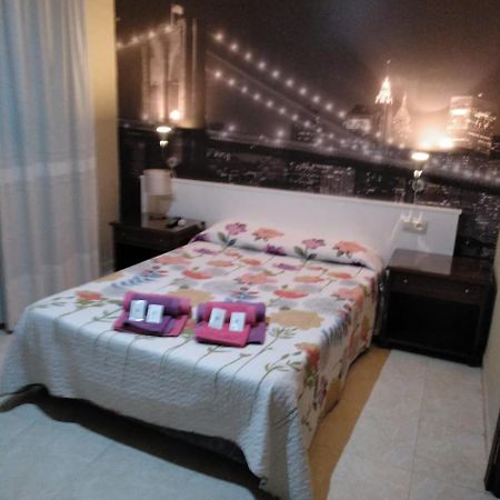 Hotel Nuevo Ara Caceres Ngoại thất bức ảnh