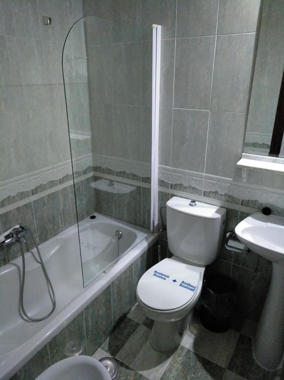 Hotel Nuevo Ara Caceres Ngoại thất bức ảnh